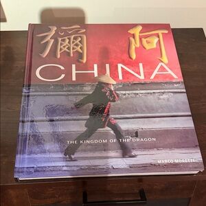 China: The Kingdom of the Dragon Coffee Table Book